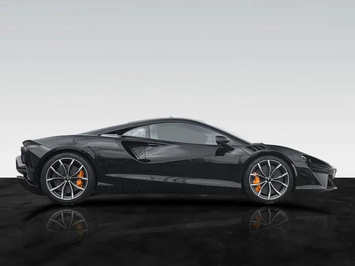 McLaren Artura
