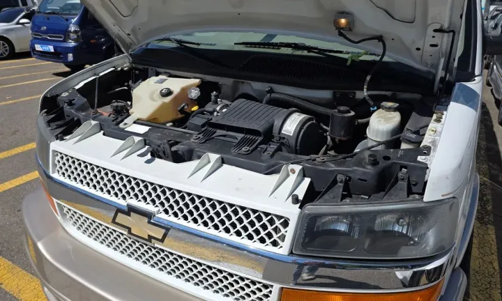 Chevrolet Chevy Van