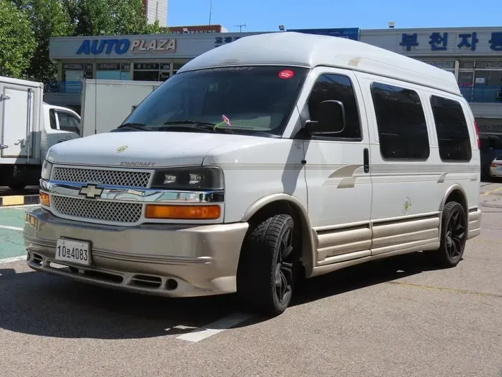 Chevrolet Chevy Van