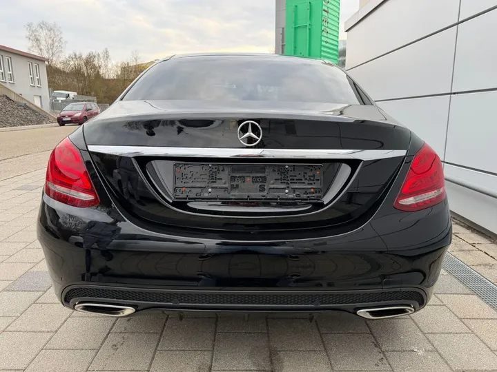 Mercedes-Benz C 200