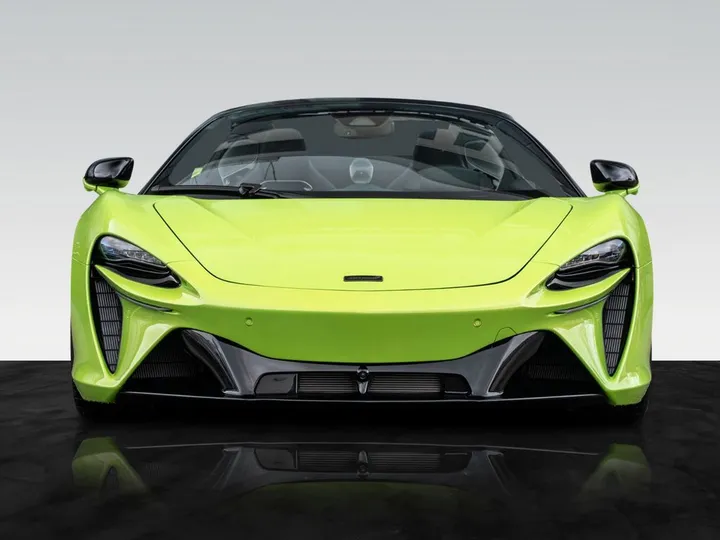 McLaren Artura