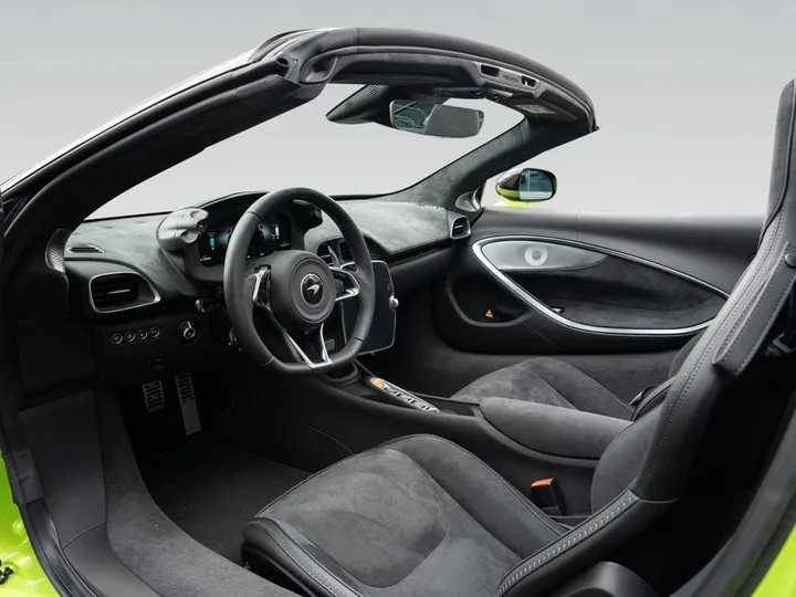 McLaren Artura