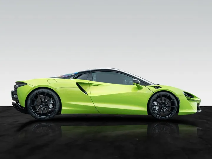 McLaren Artura