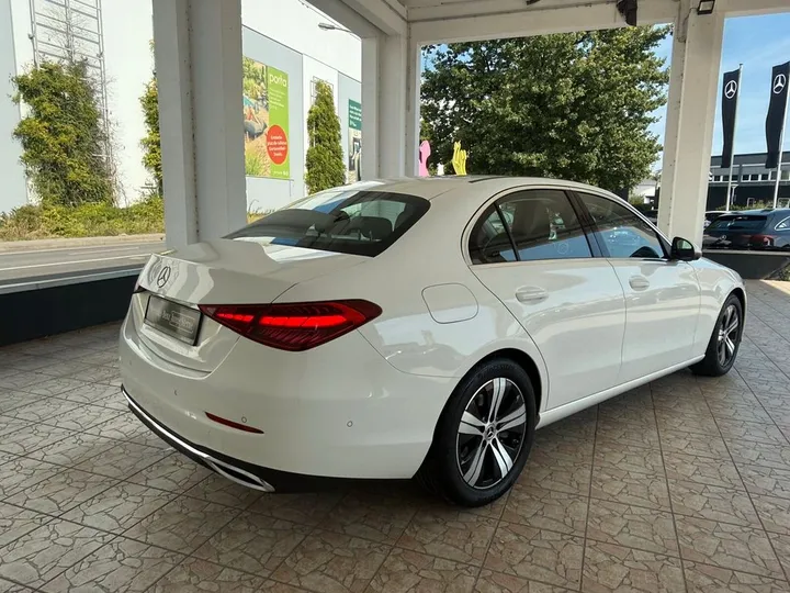 Mercedes-Benz C 200