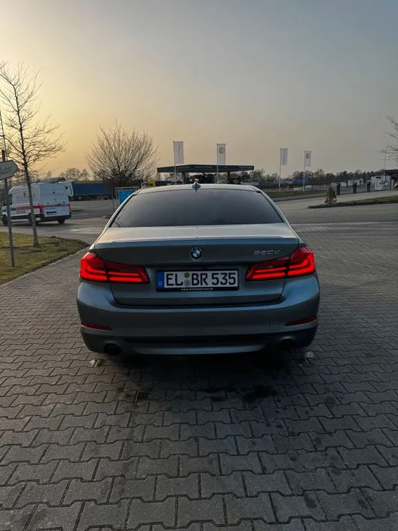 BMW 520