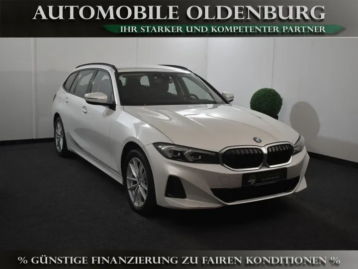 BMW 320
