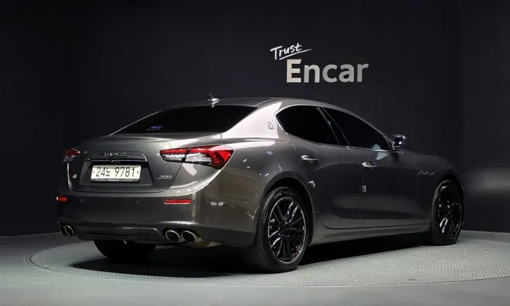 Maserati Ghibli