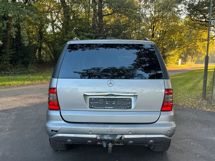 Mercedes-Benz ML 270