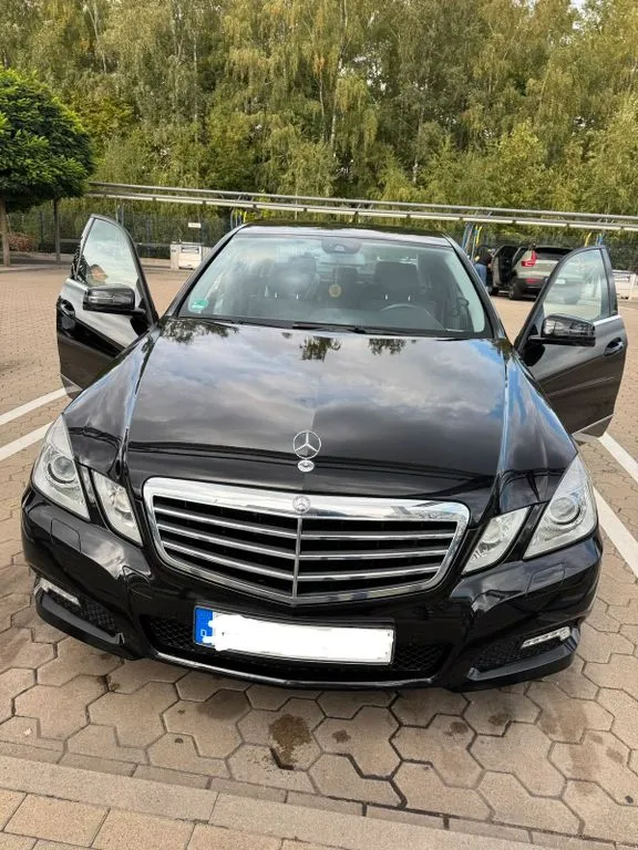 Mercedes-Benz E 250