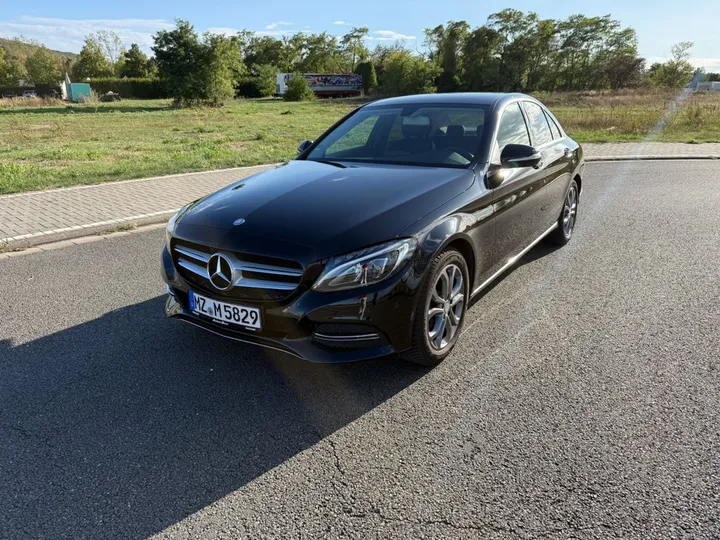 Mercedes-Benz C 180