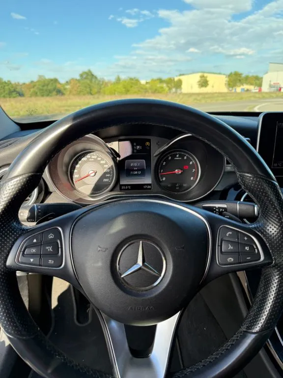 Mercedes-Benz C 180