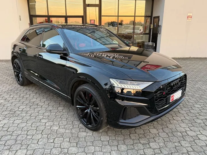 Audi Q8