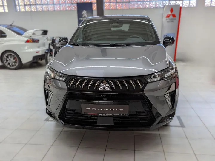 Mitsubishi Grandis