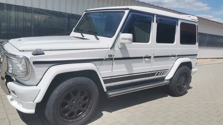Mercedes-Benz G 320