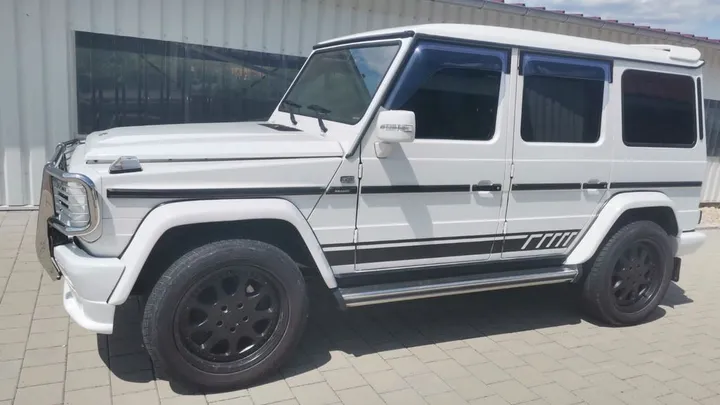 Mercedes-Benz G 320