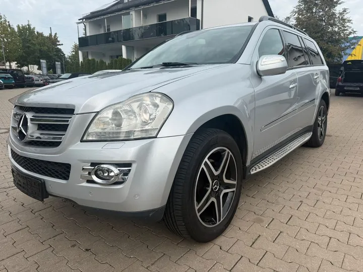 Mercedes-Benz GL 320