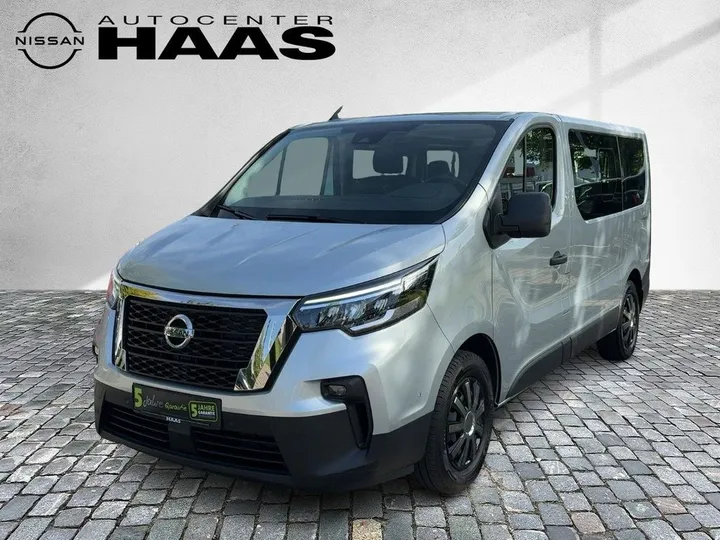 Nissan NV300