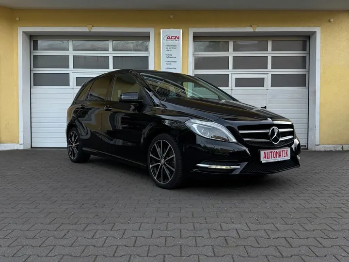 Mercedes-Benz B 250