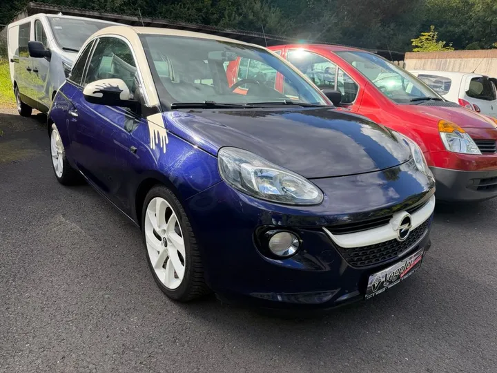 Opel Adam