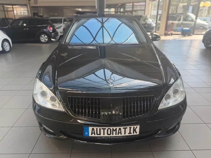 Mercedes-Benz S 320
