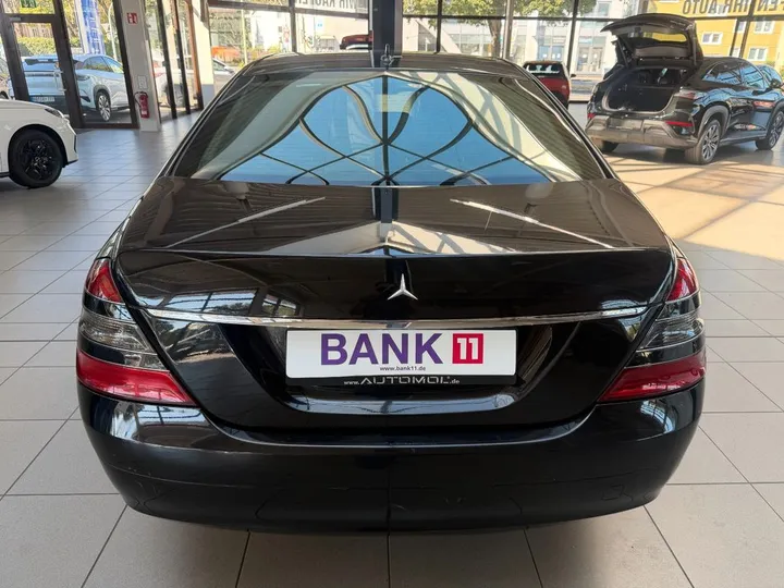 Mercedes-Benz S 320