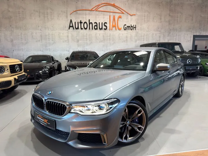 BMW M550