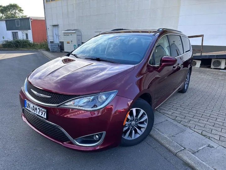 Chrysler Pacifica