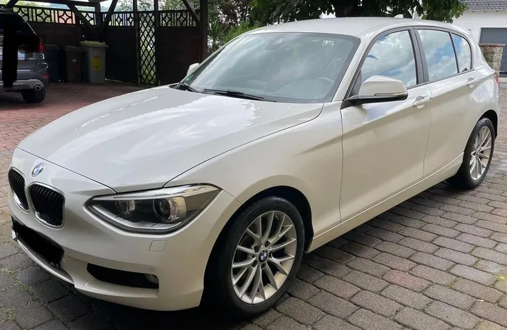BMW 120