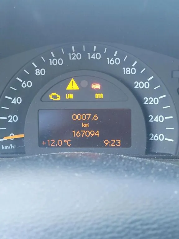 Mercedes-Benz C 180