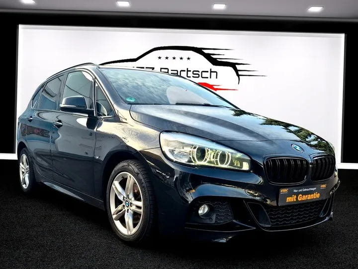 BMW 220