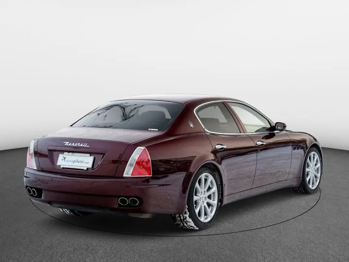 Maserati Quattroporte