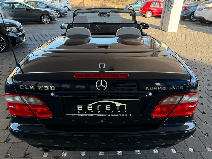 Mercedes-Benz CLK 230