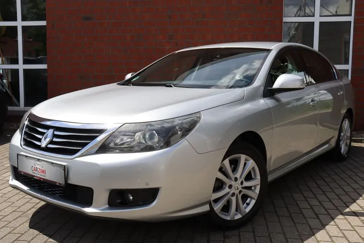 Renault Latitude