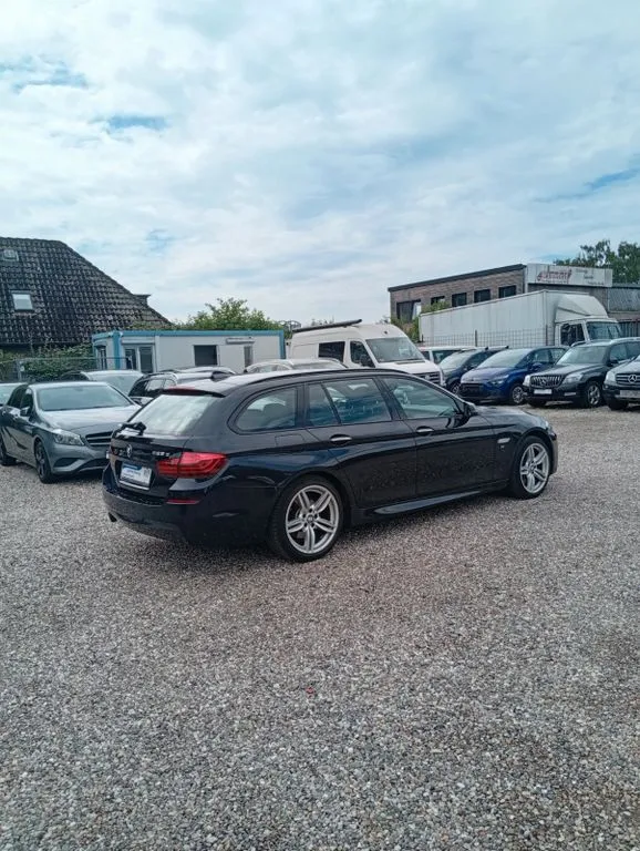 BMW 525