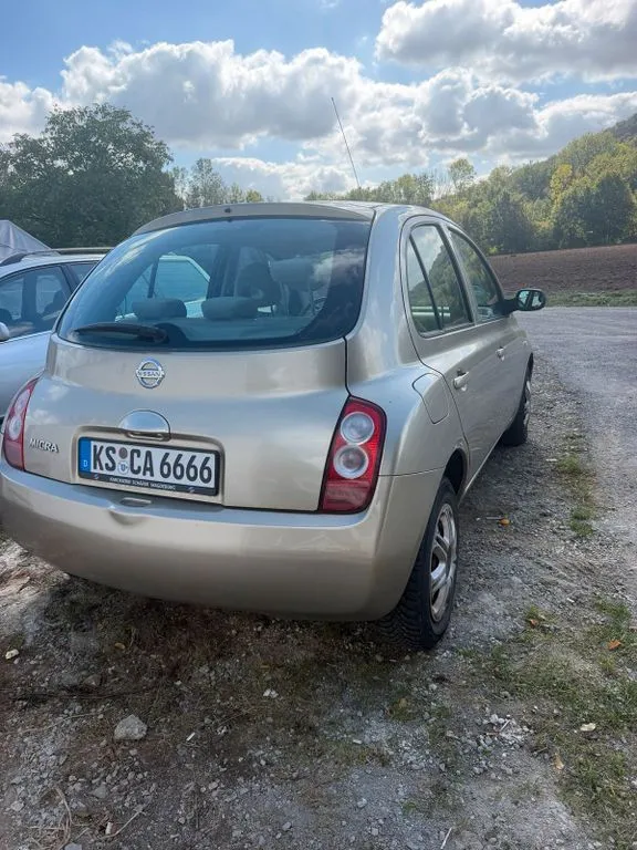 Nissan Micra