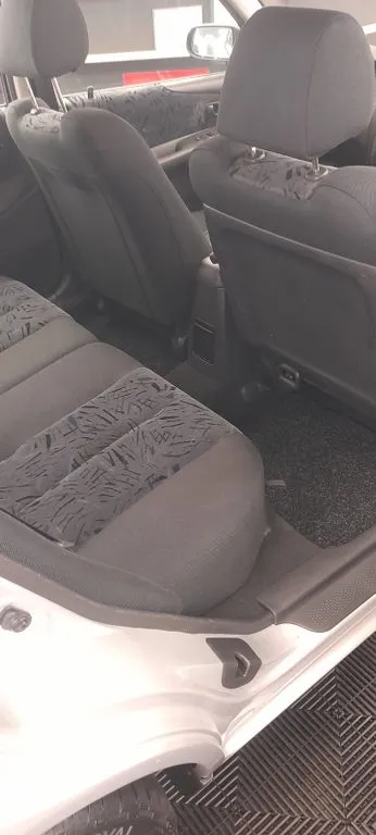 Mazda 323