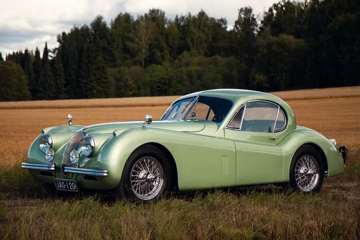Jaguar XK
