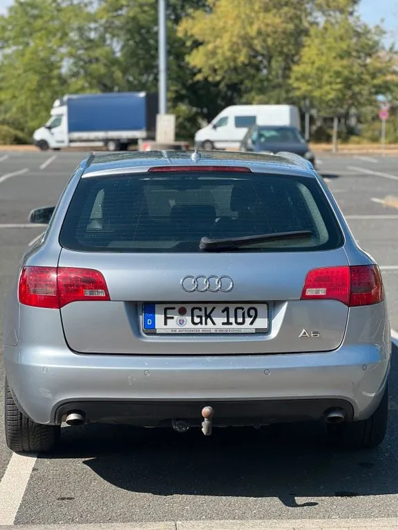 Audi quattro