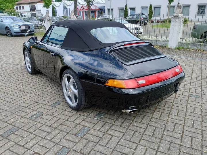 Porsche 993