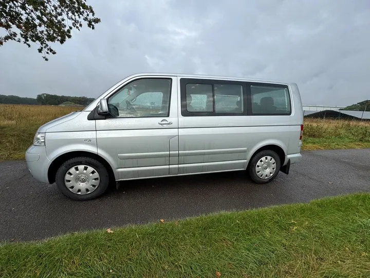 Volkswagen T5 Multivan