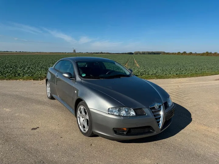 Alfa Romeo GT