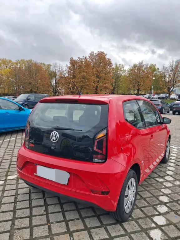 Volkswagen up!