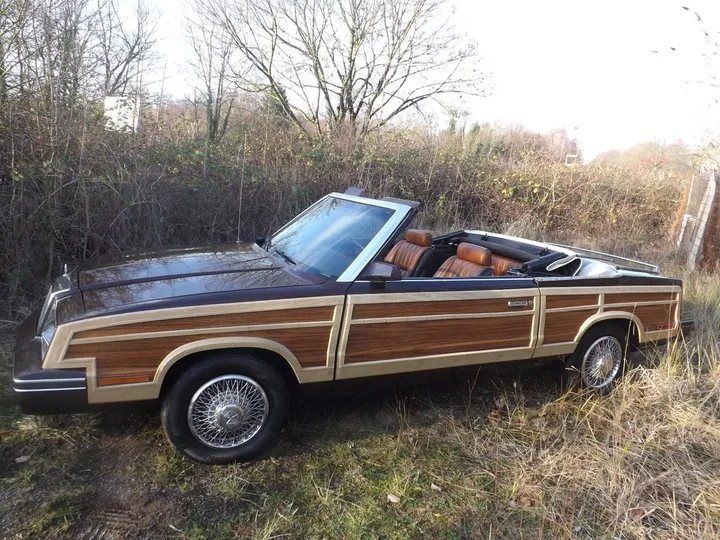 Chrysler Le Baron