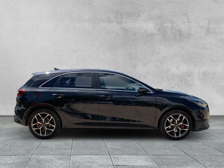 Kia cee'd / Ceed