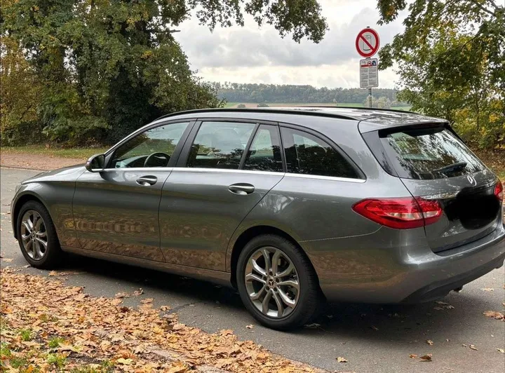 Mercedes-Benz C 200