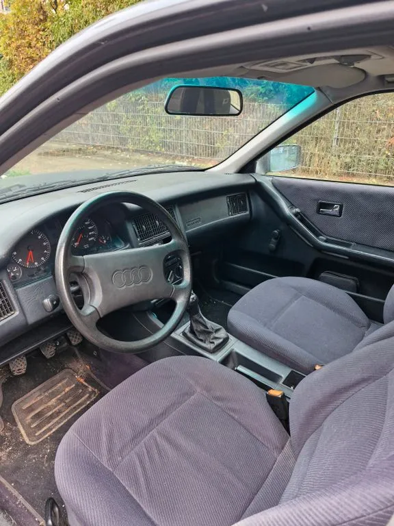 Audi 80