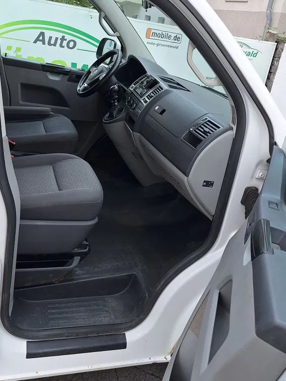 Volkswagen T5 Transporter