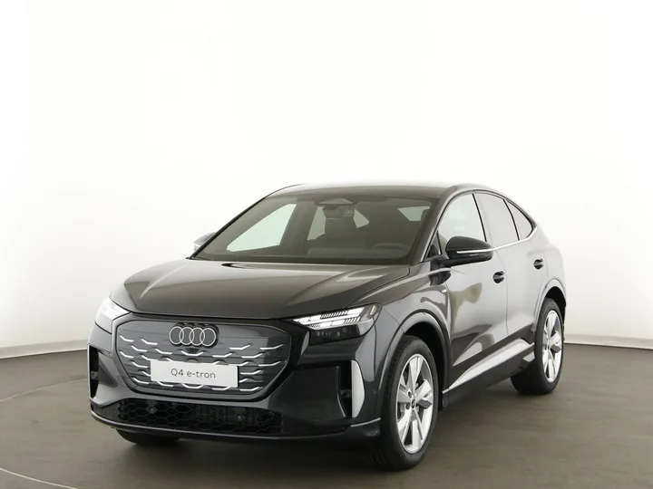 Audi Q4