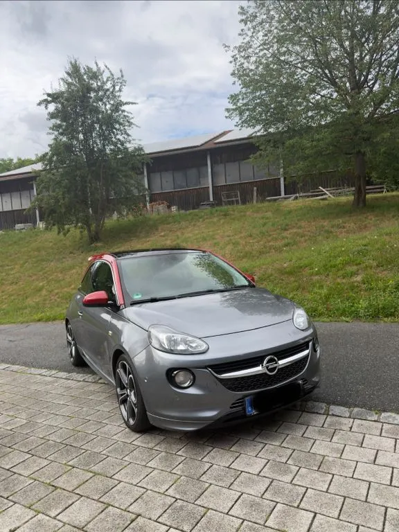 Opel Adam