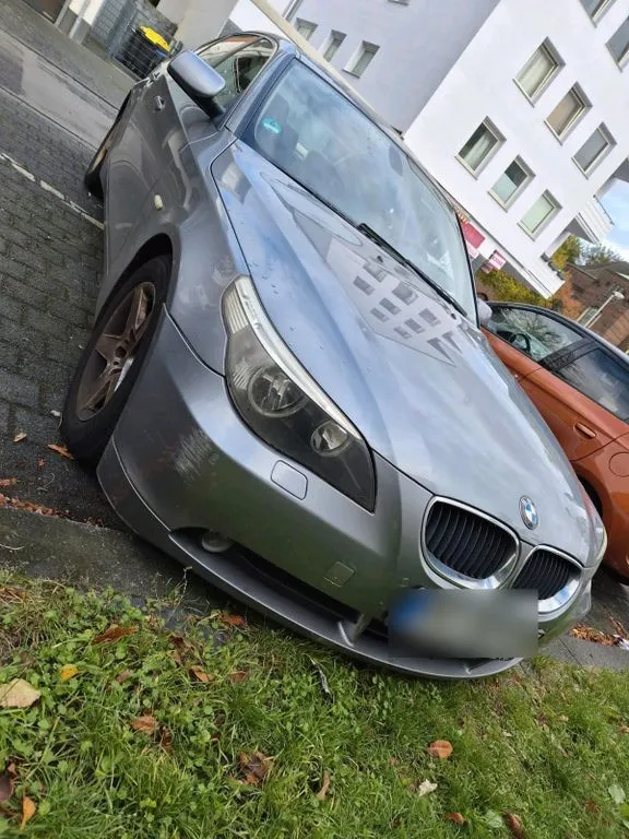 BMW 520
